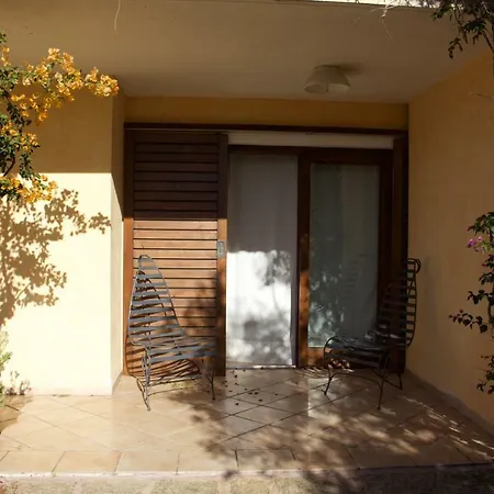 La Casa Blu Villa San Pantaleo Exterior photo